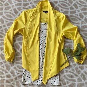 Yellow light weight blazer
